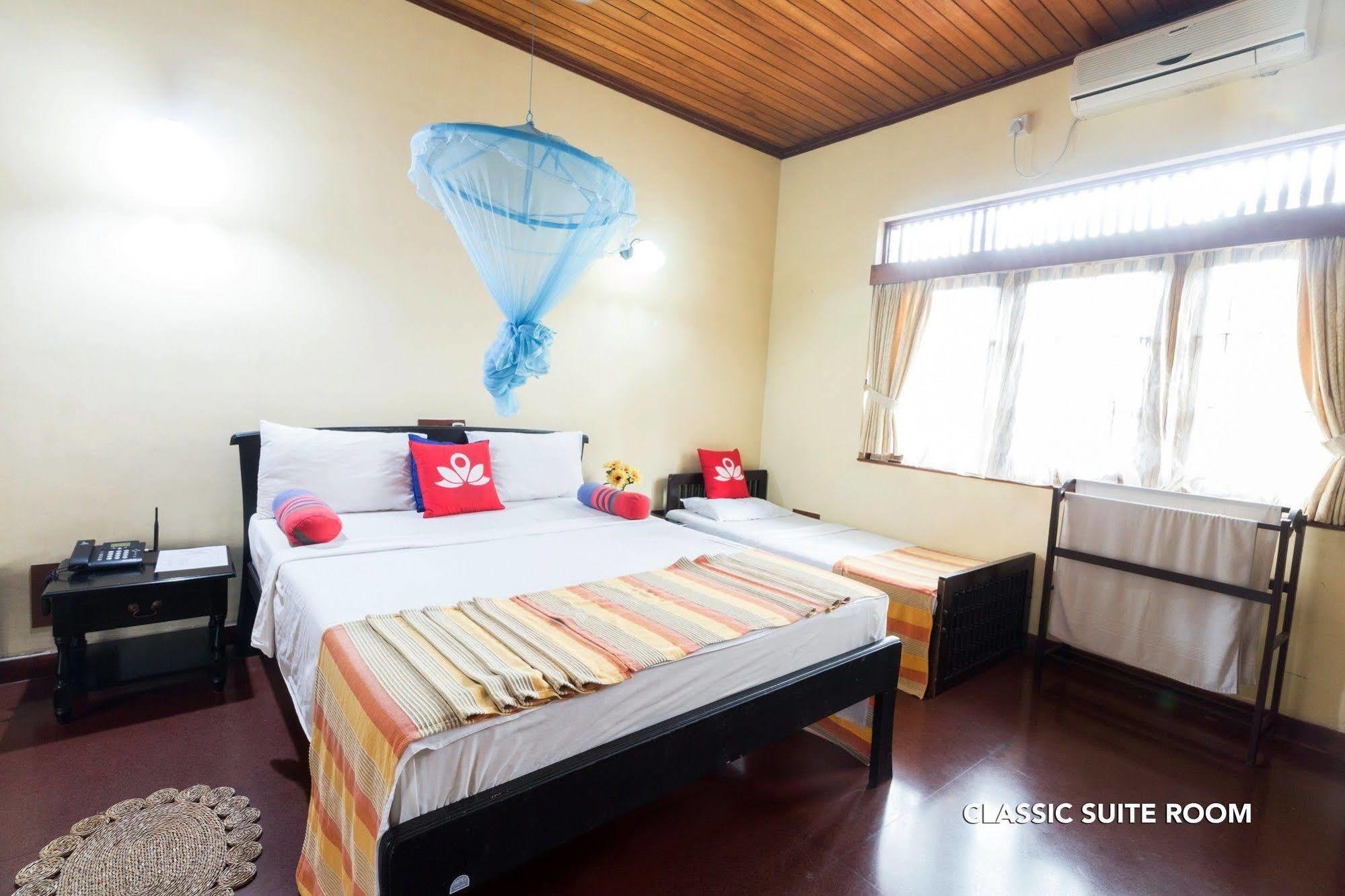 Zen Rooms Modern City Inn Negombo Eksteriør bilde