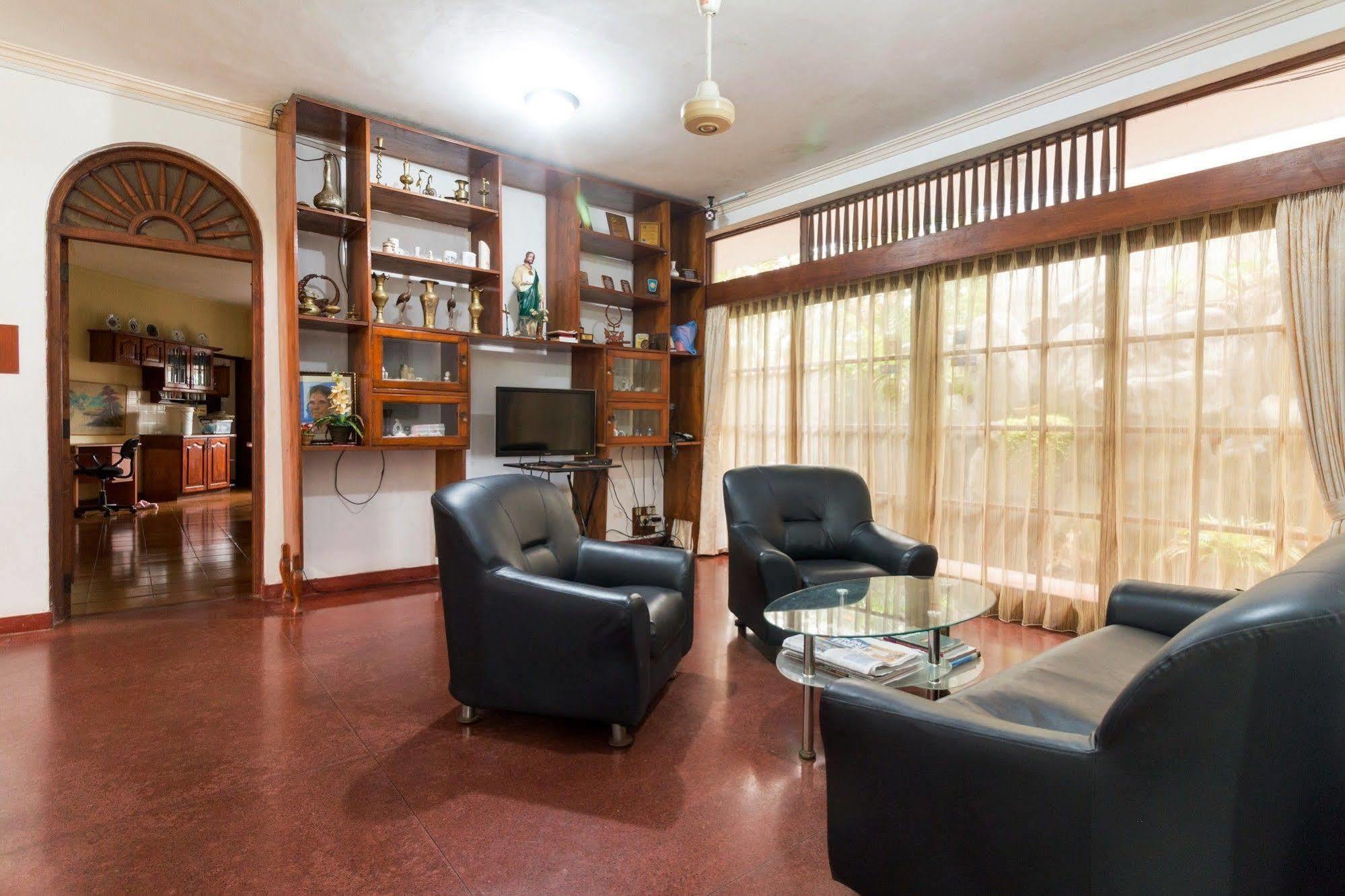 Zen Rooms Modern City Inn Negombo Eksteriør bilde