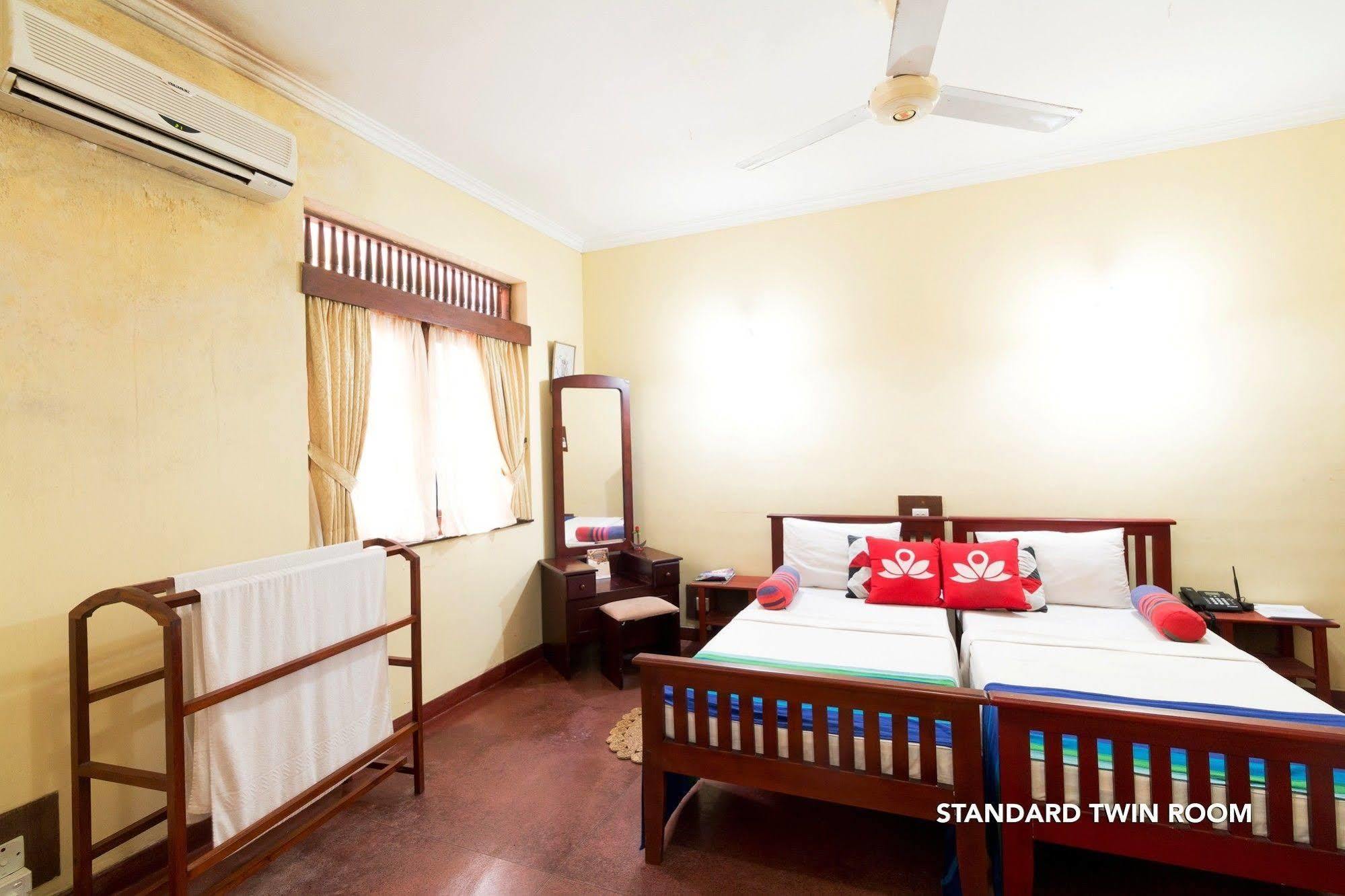 Zen Rooms Modern City Inn Negombo Eksteriør bilde